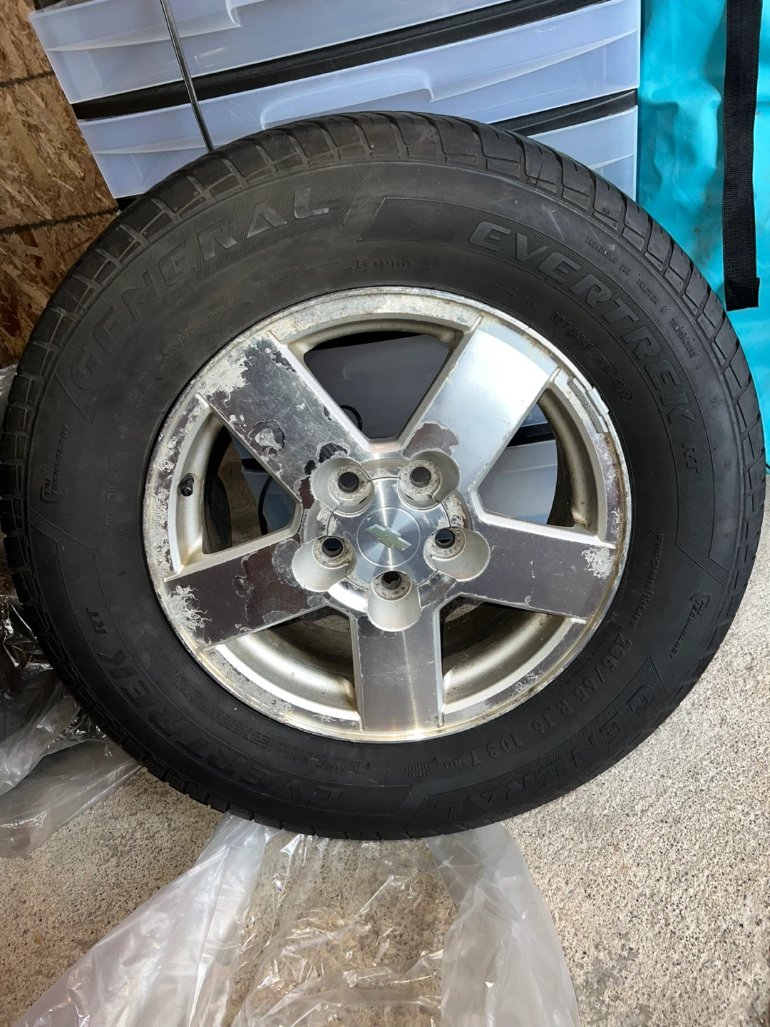 4 General EverTrek RT Tires + Chevrolet 16” Rims Size: 225/65R16 - photo 5