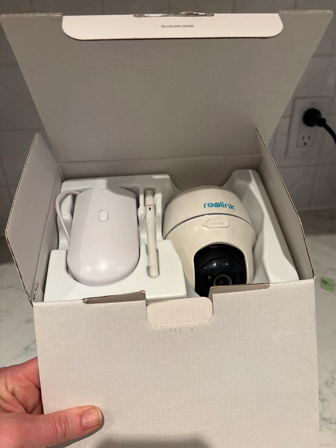 Reolink Argus PT 4MP Security Camera with Solar Panel - photo 2