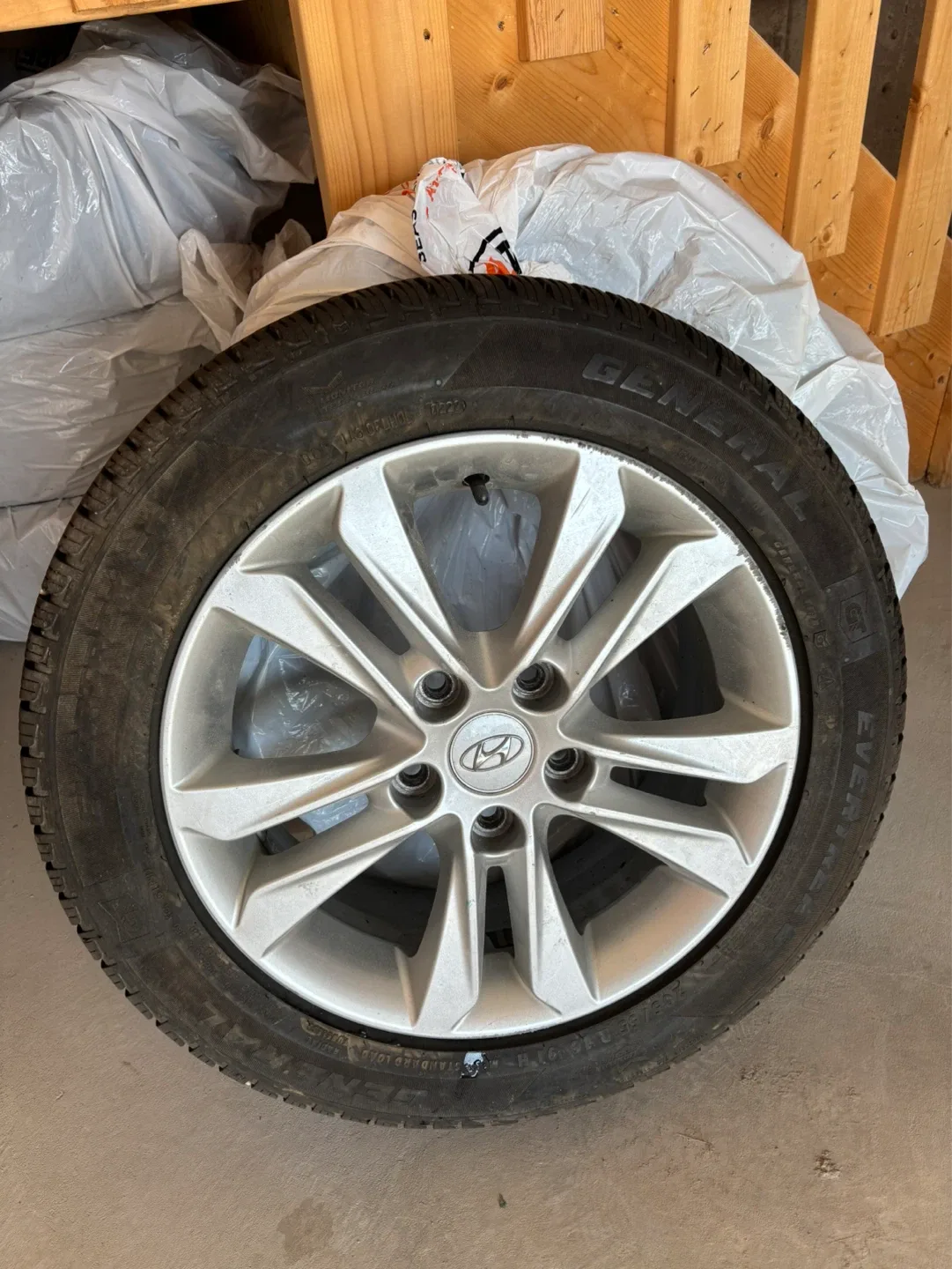 Hyundai Tires & Rims