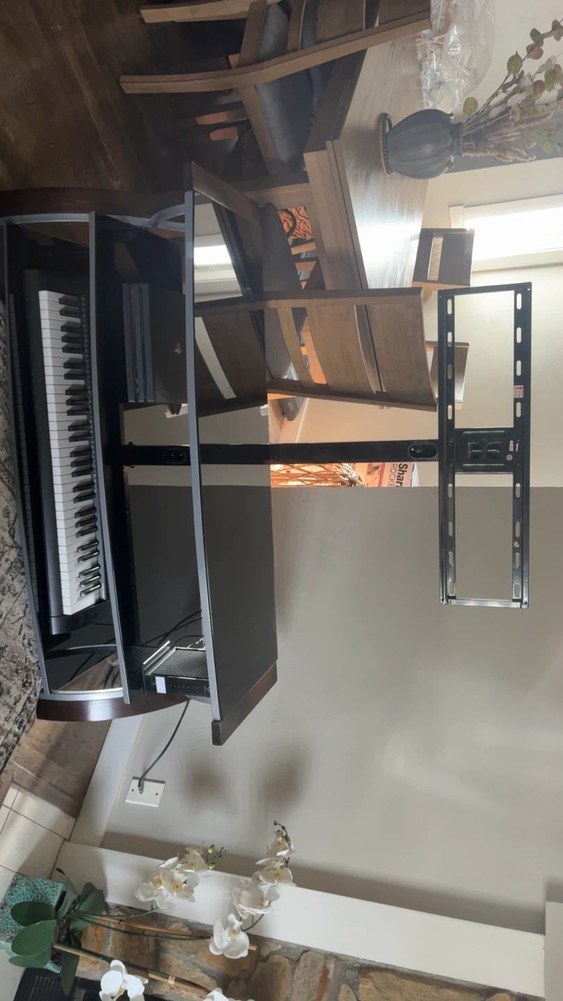 Black Media Console