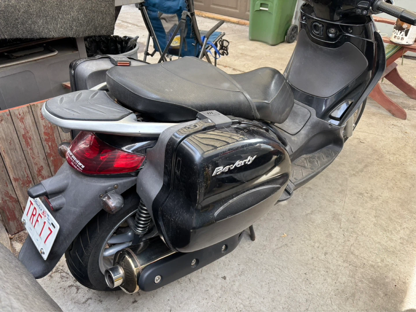 Black Piaggio Beverly Scooter - photo 3