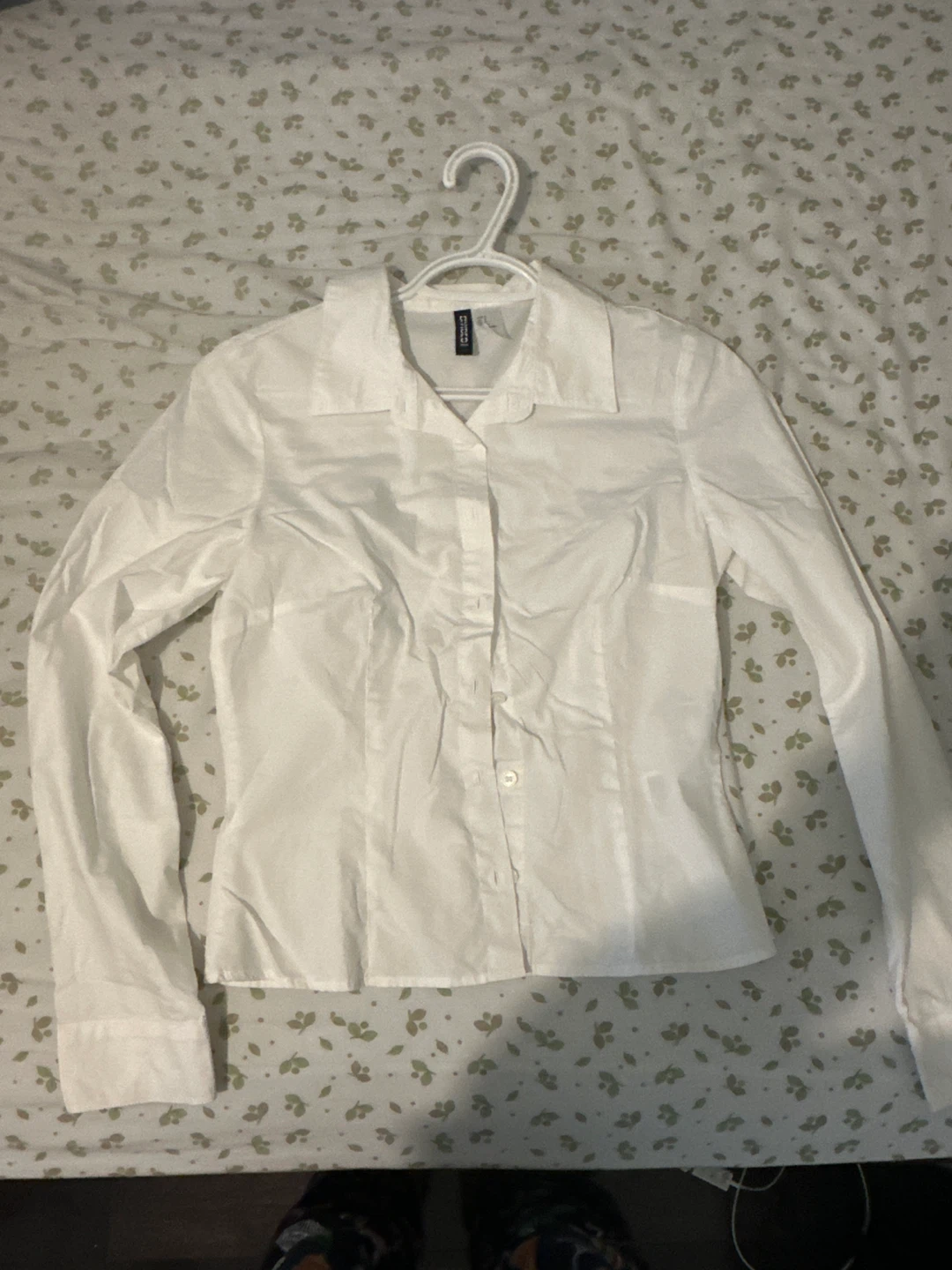 H&M White Button-Up Shirt