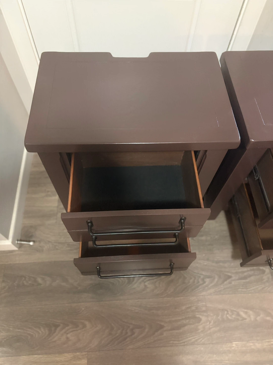 Set of 2 Brown Nightstands with 2 Drawers - photo 5