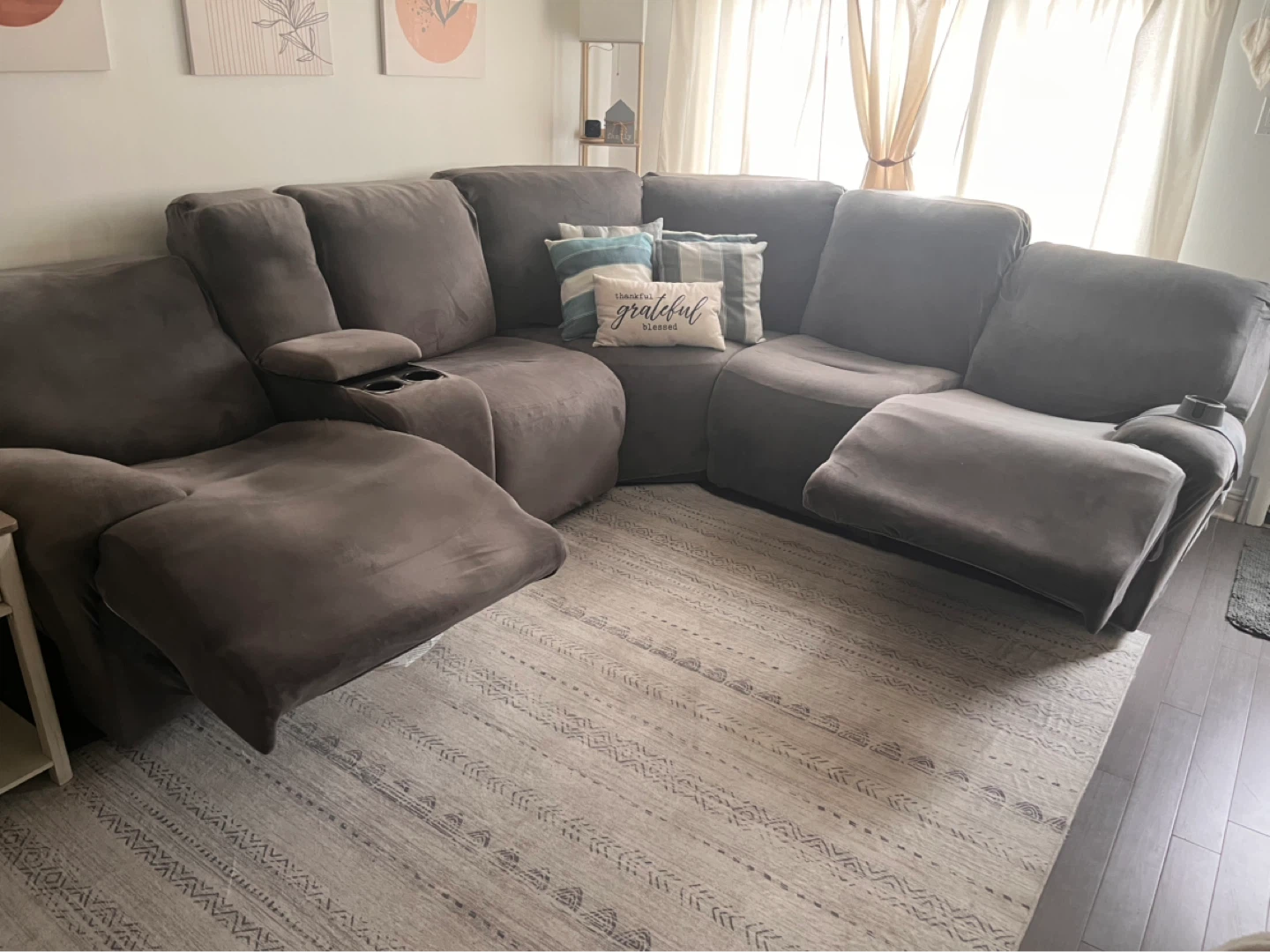 Gray Power Reclining 6 Piece Sectional w/ USB & USB-C Ports - photo 2