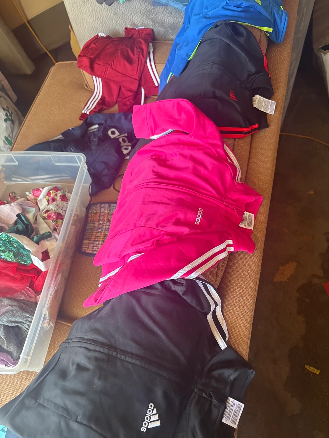 Kids outfits a lot of new some used like new$5 each - photo 4