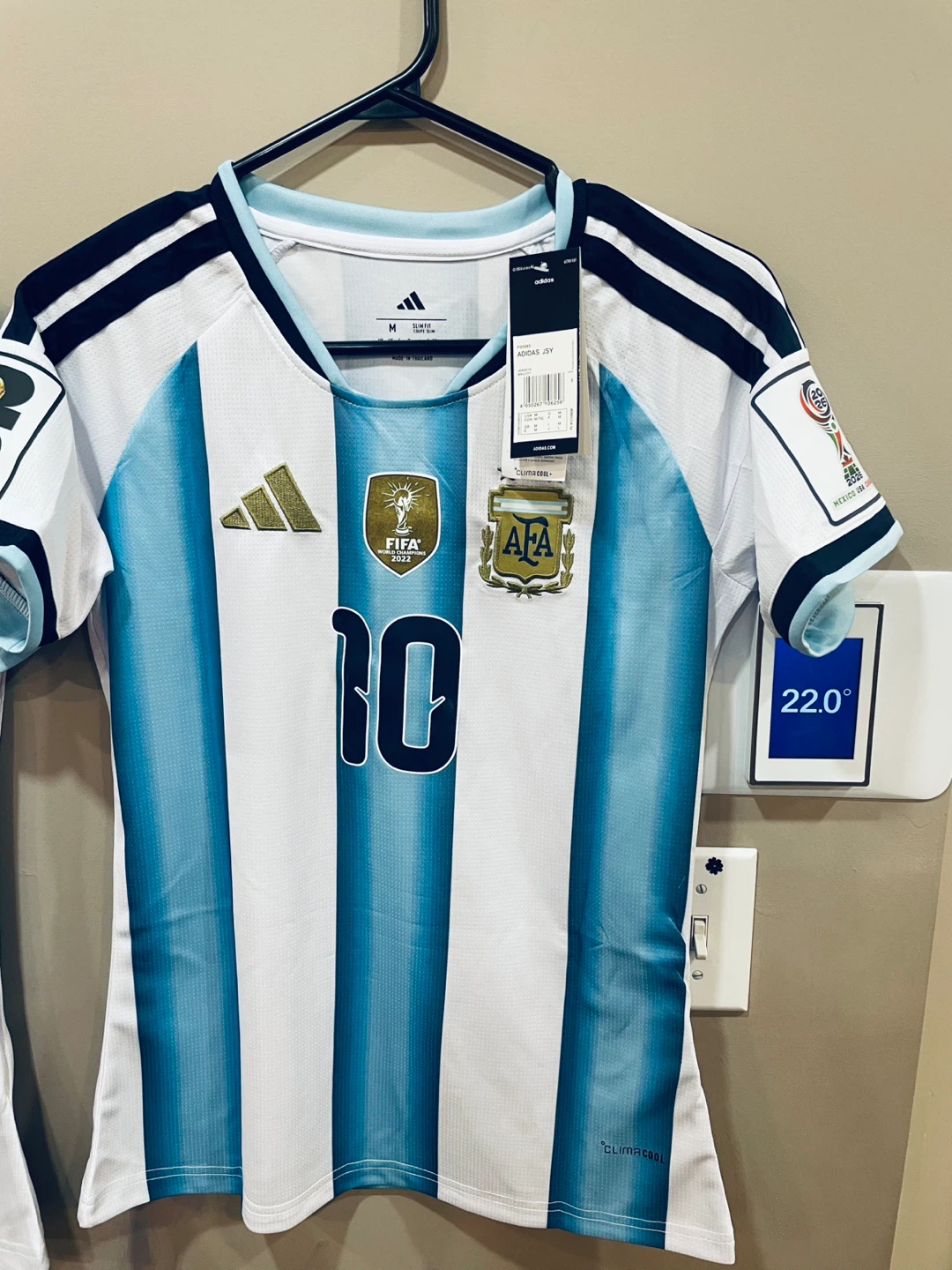 Argentina Messi #10 Soccer Jersey - Size M