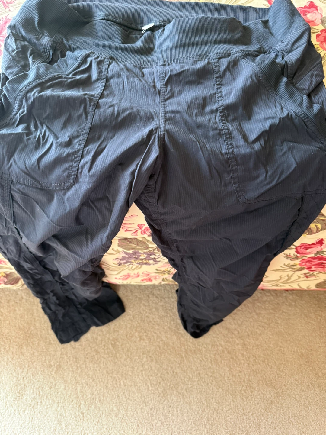Lululemon black pants, size 10