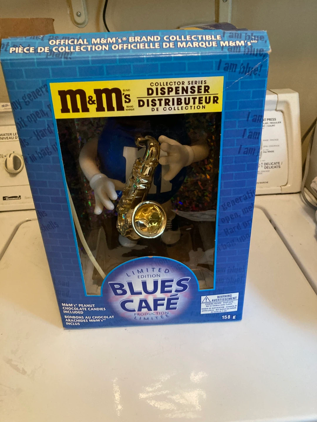 M&M's Blue Character Saxophone Figurine - photo 4