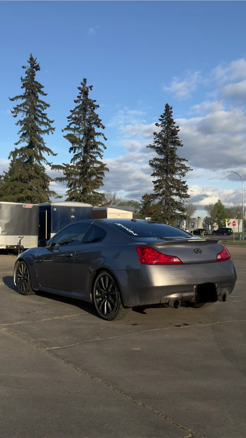 Infiniti G37 Coupe RWD - photo 4