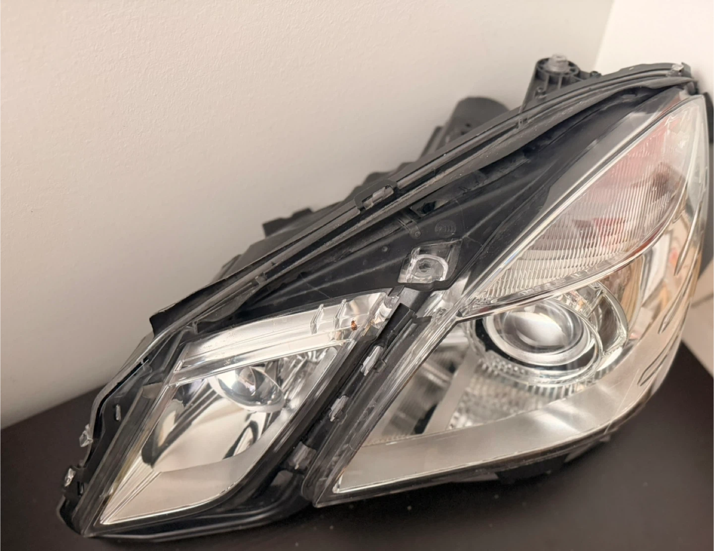 OEM W212 Mercedes Driver’s side Headlights - photo 4