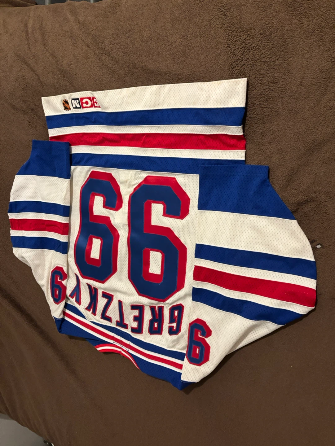 Wayne Gretzky Hockey Jerseys (NY Rangers, LA Kings, CCM) - photo 5