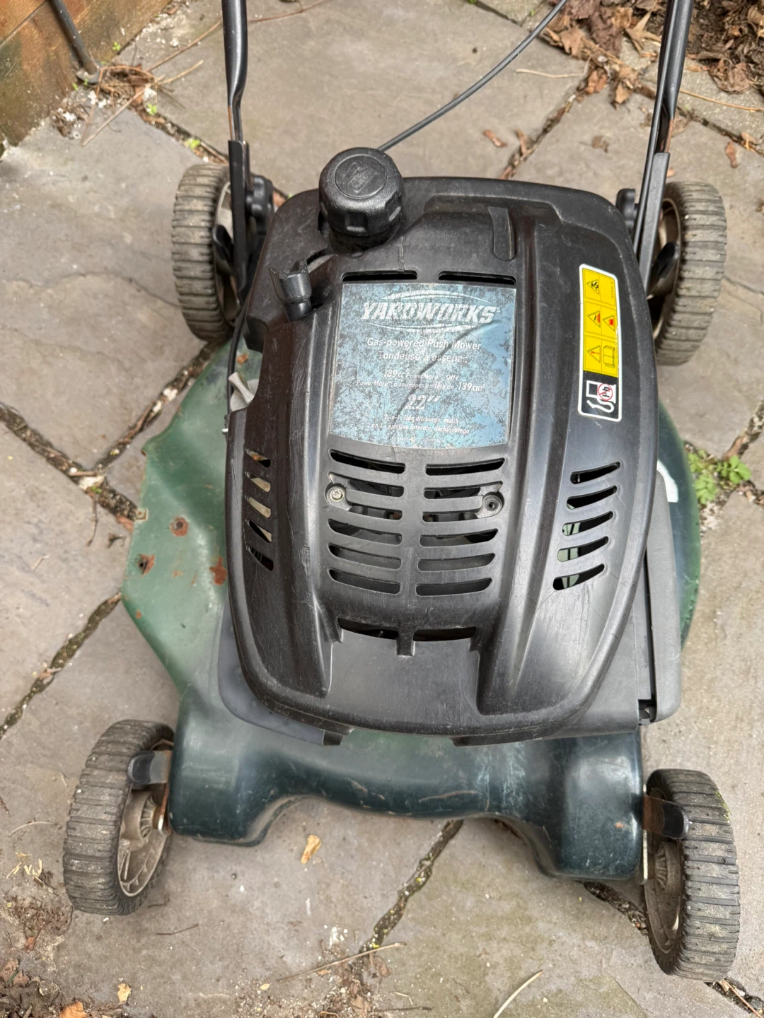 Yardworks Gas Lawn Mower - Fixed and Working - photo 2