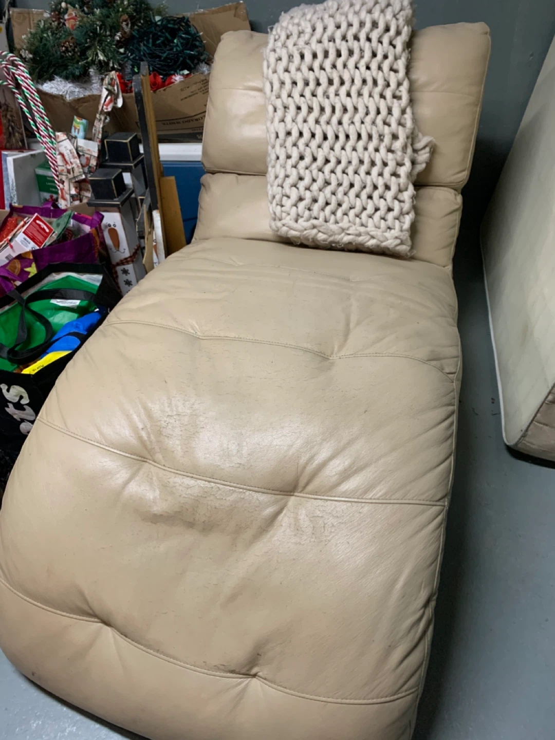 Beige Leather Chaise Lounge Chair - photo 2