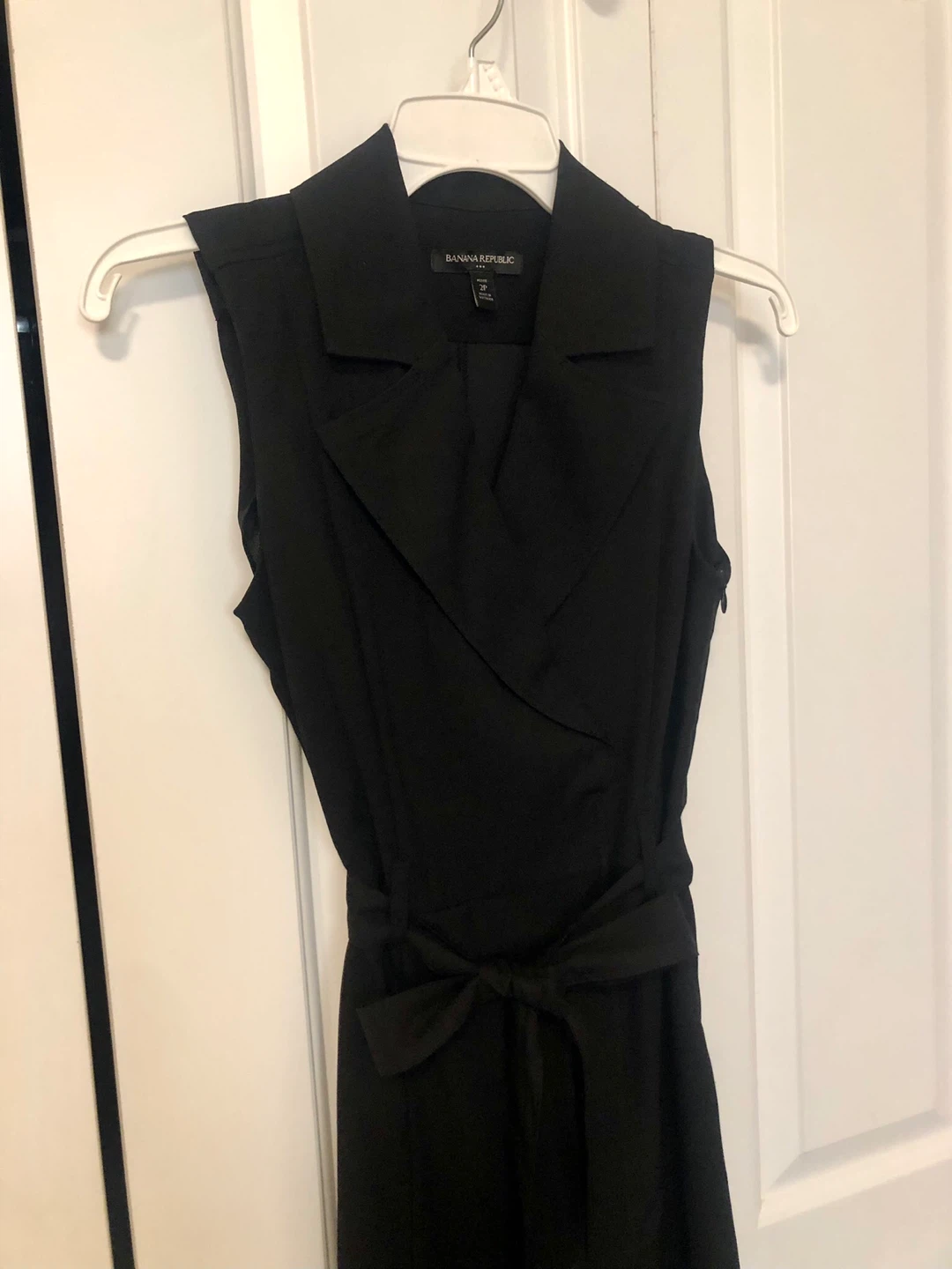 Banana Republic Sleeveless Wrap Dress (Petites Collection) - photo 4