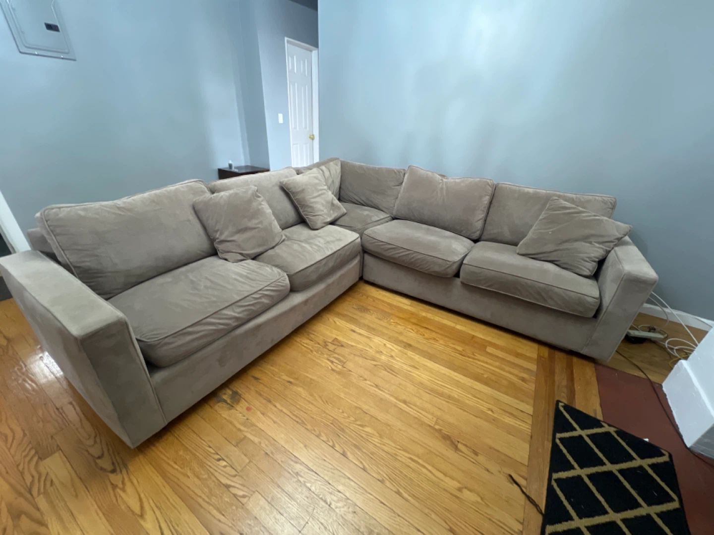 Sectional Sofa - photo 3