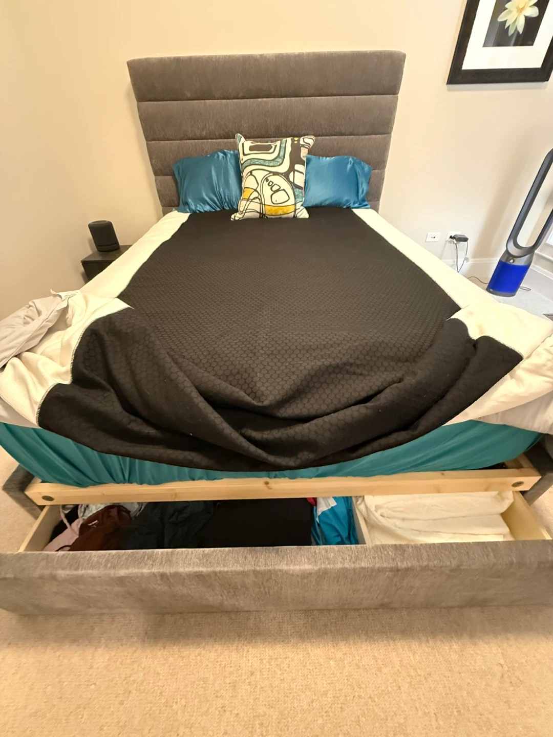 Queen Upholstered Platform Bed Frame with Drawers - photo 4