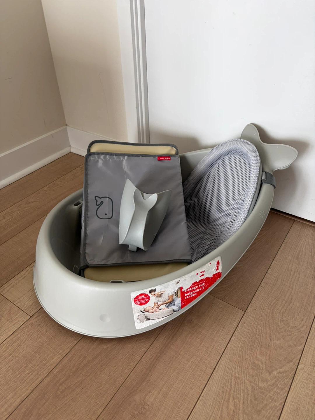 Skip Hop 3-Stage Bath Tub