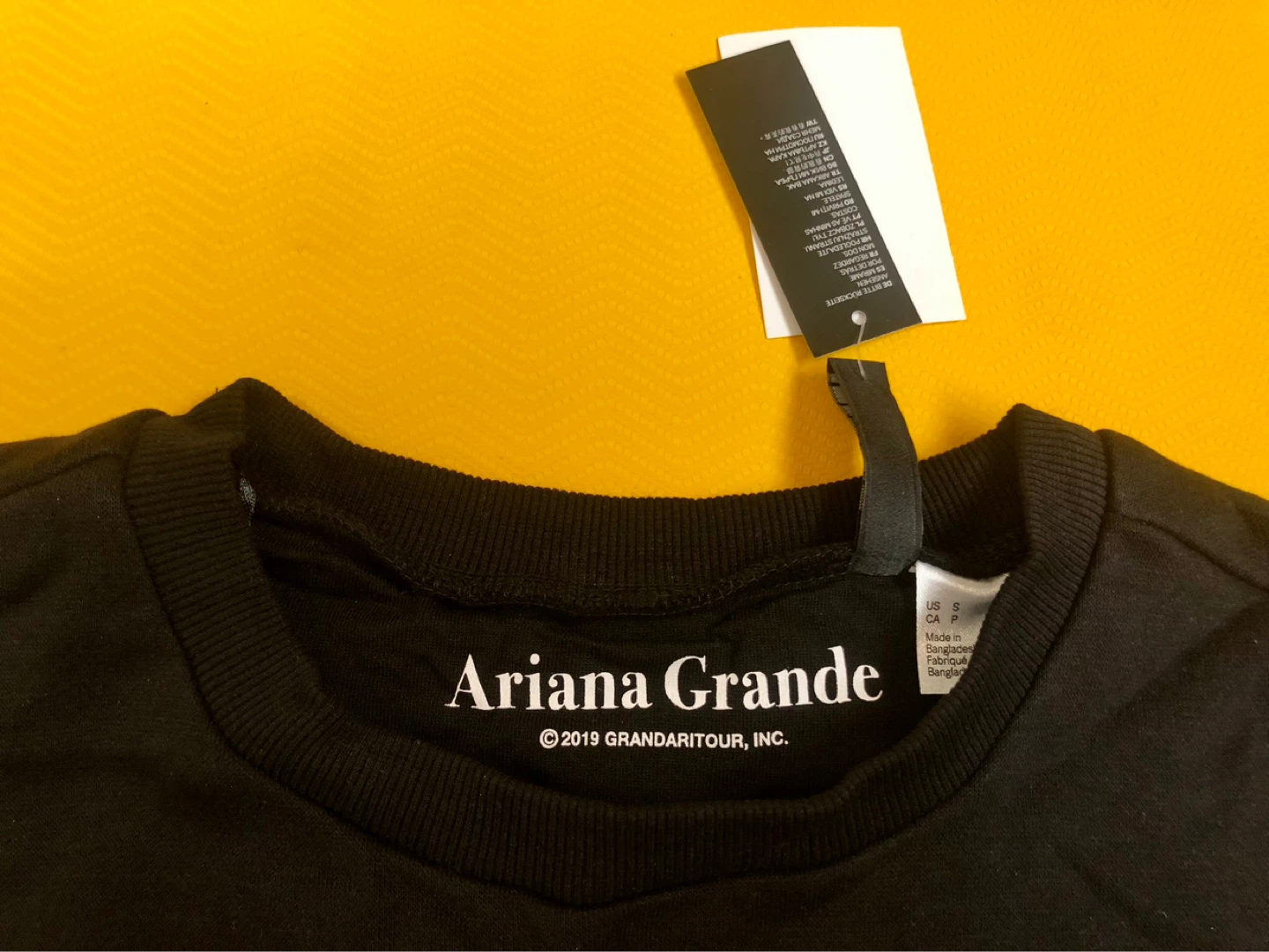 Ariana Grande “thank u, next” Tour Sweater