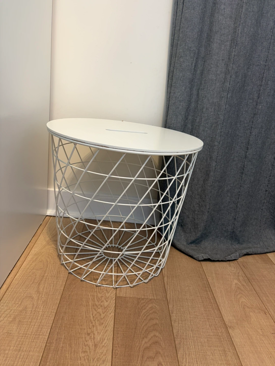 White Wire Mesh Side Table with Round Top
