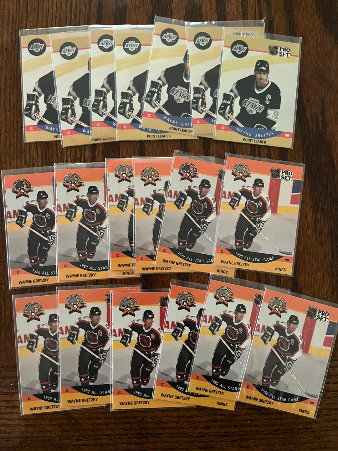 Collection of Wayne Gretzky Hockey Cards - photo 2