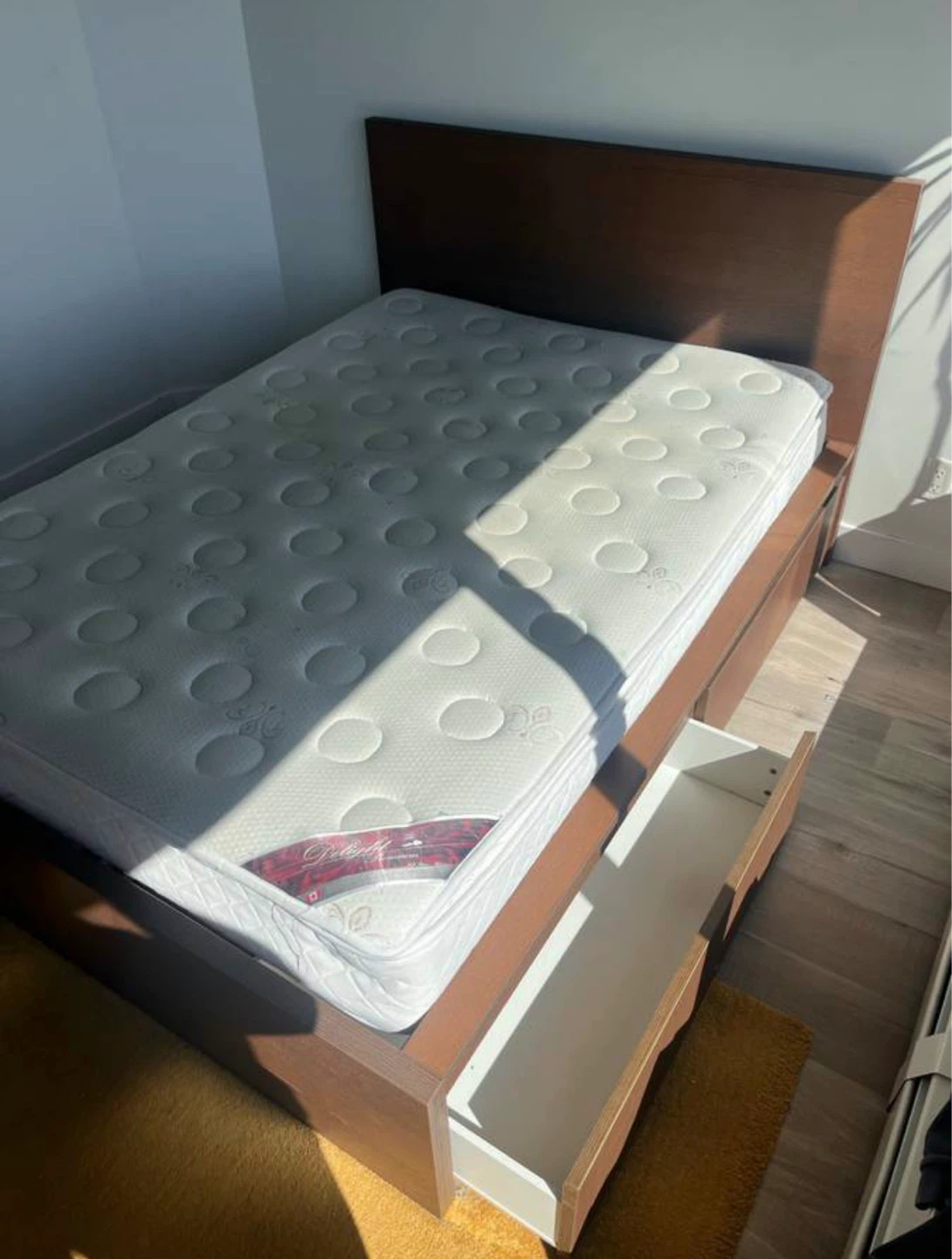 Double bed frame+4drawers +Free delivery - photo 2