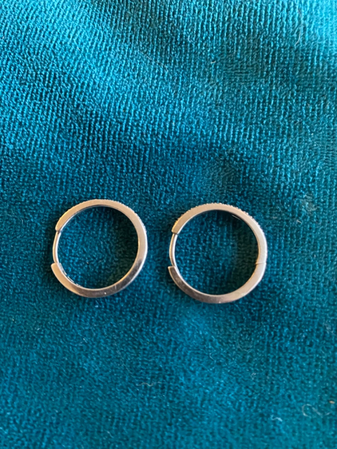 Silver and diamond Hoop Earrings - photo 2