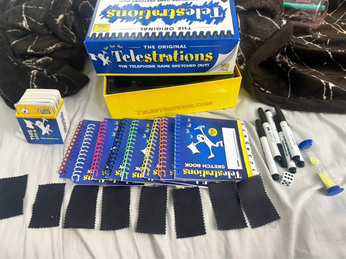 Telestrations The Original Party Game - photo 4