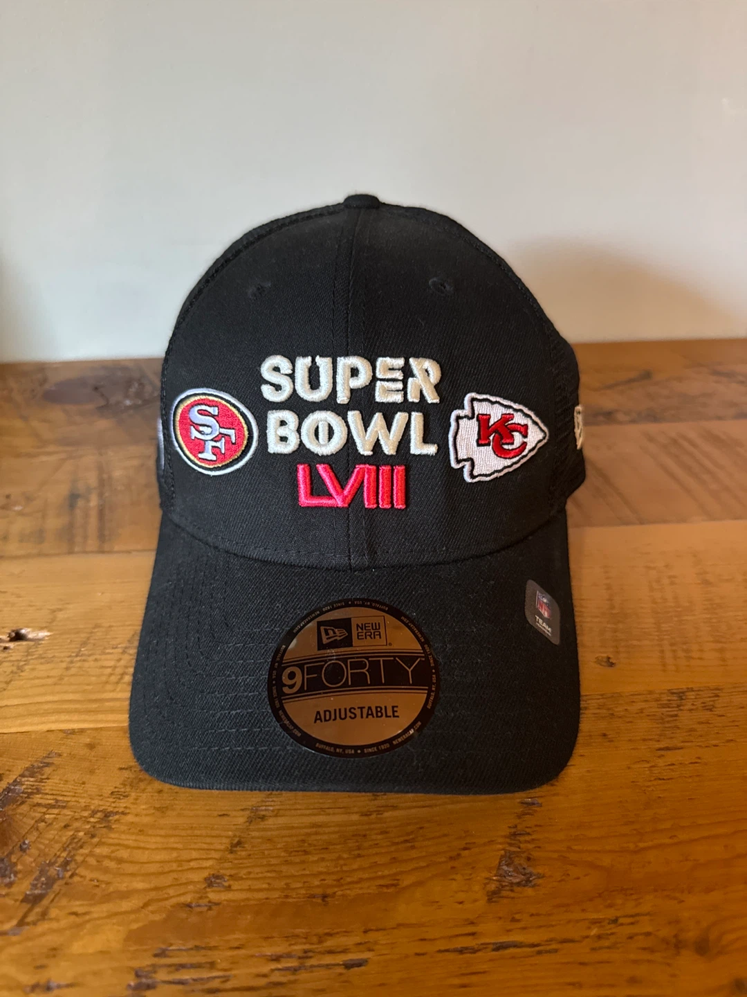 New Era Super Bowl LVIII 49ers vs Chiefs Trucker Hat
