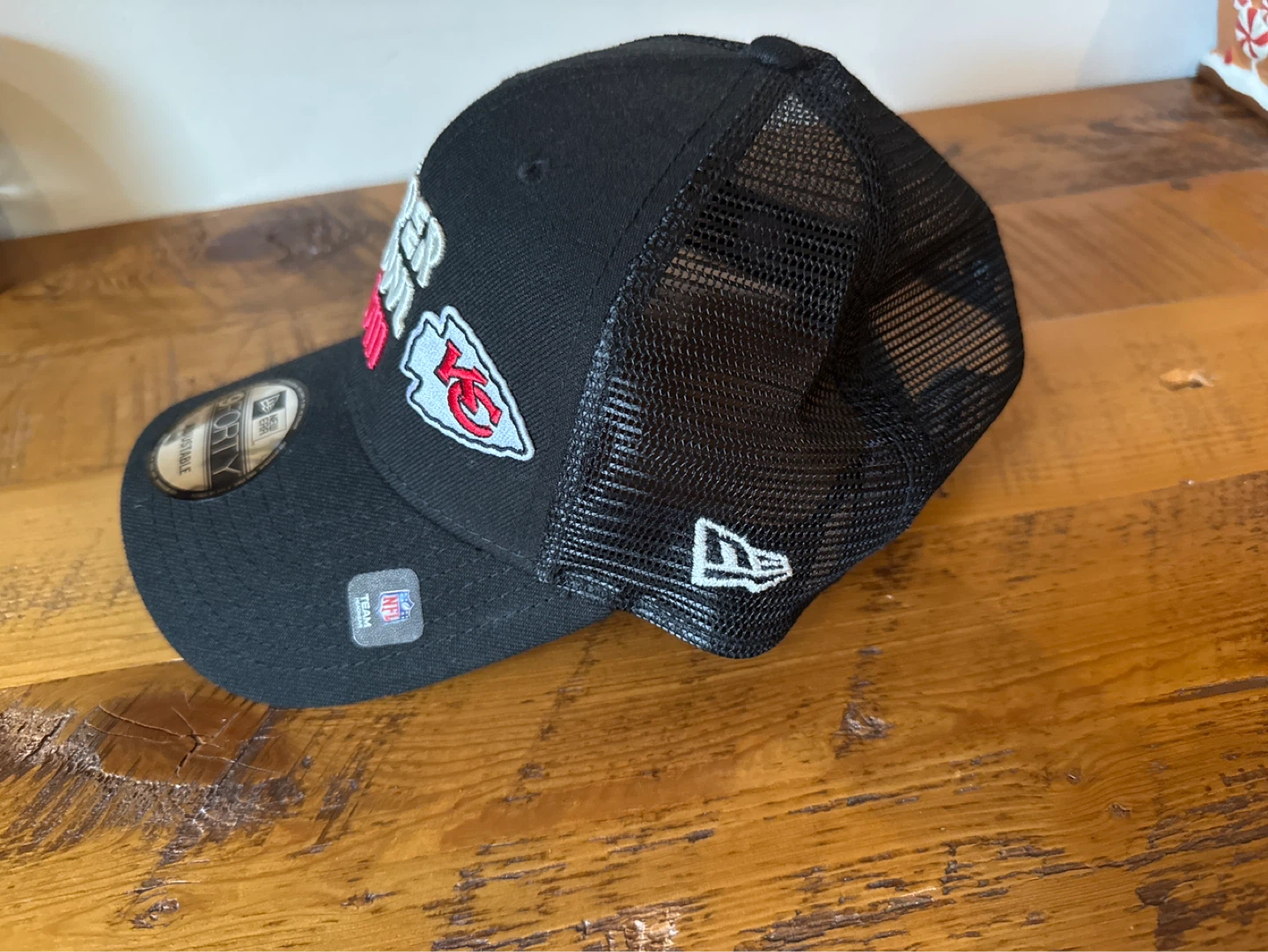 New Era Super Bowl LVIII 49ers vs Chiefs Trucker Hat - photo 2