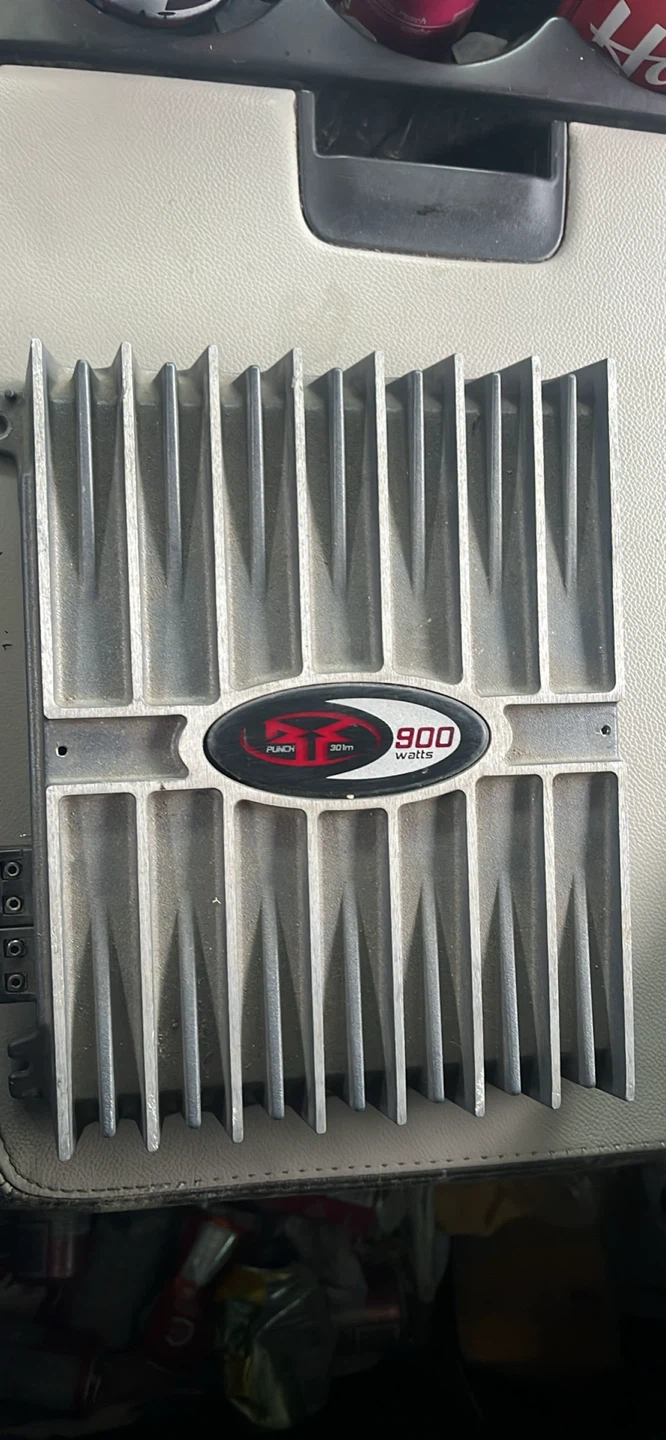 Punch 900 Watt Car Amplifier