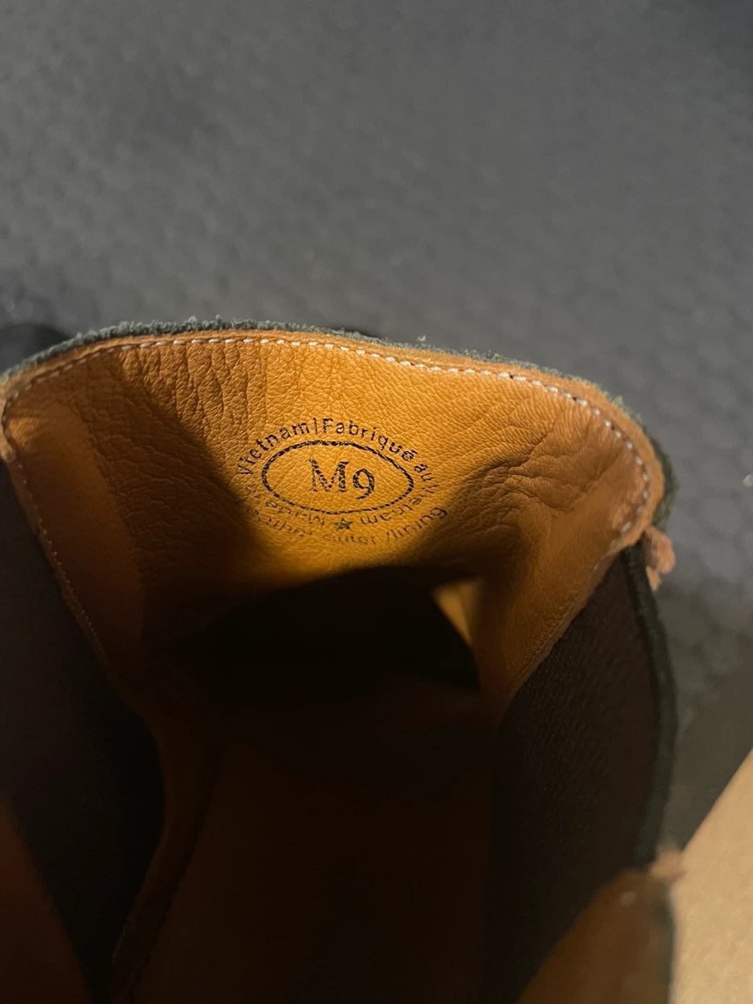 John Fluevog ‘Nathan’ Black Leather Chelsea Boots Size M9 - photo 5