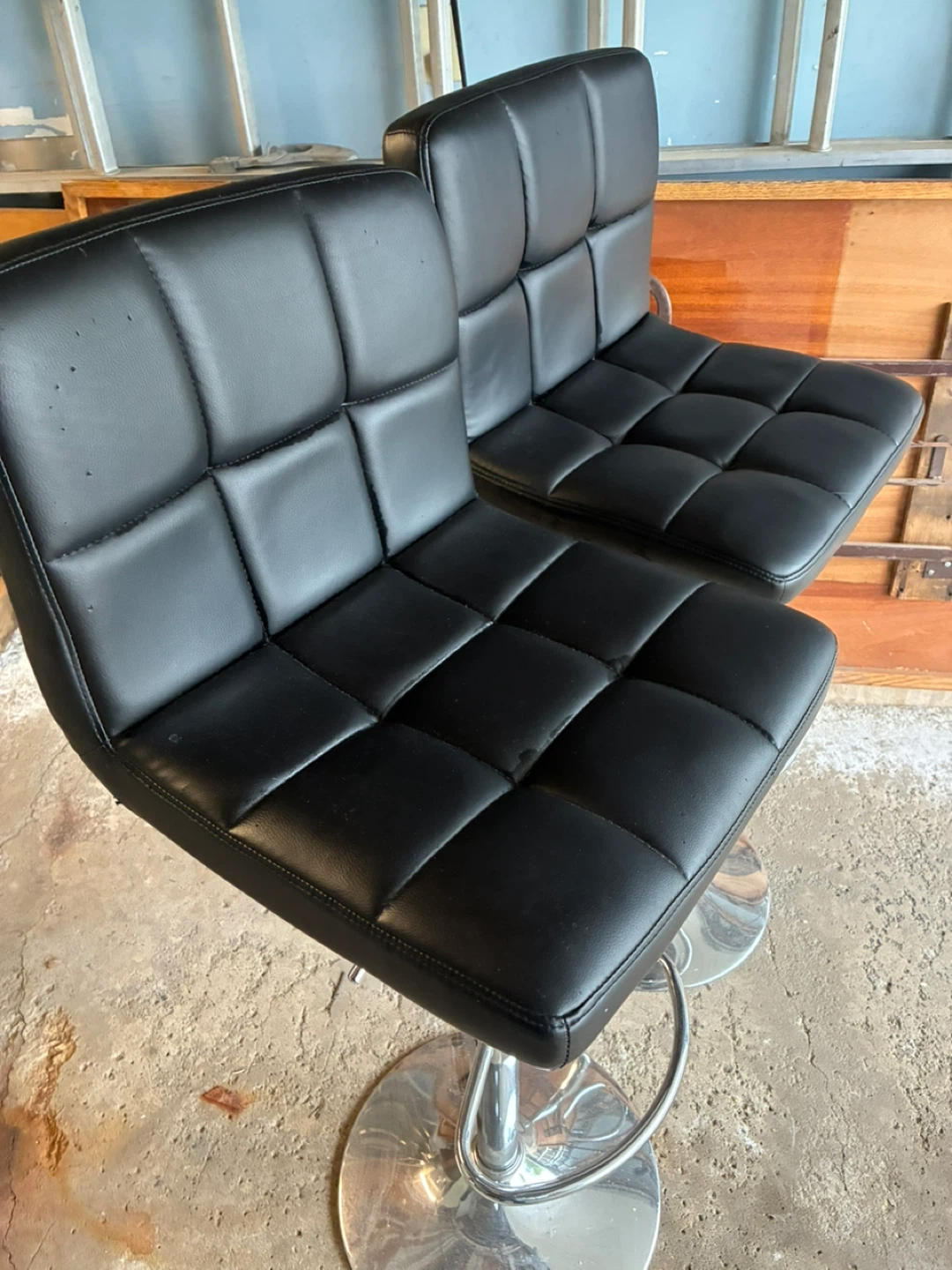 Set of 2 Black Faux Leather Adjustable Bar Stools - photo 5