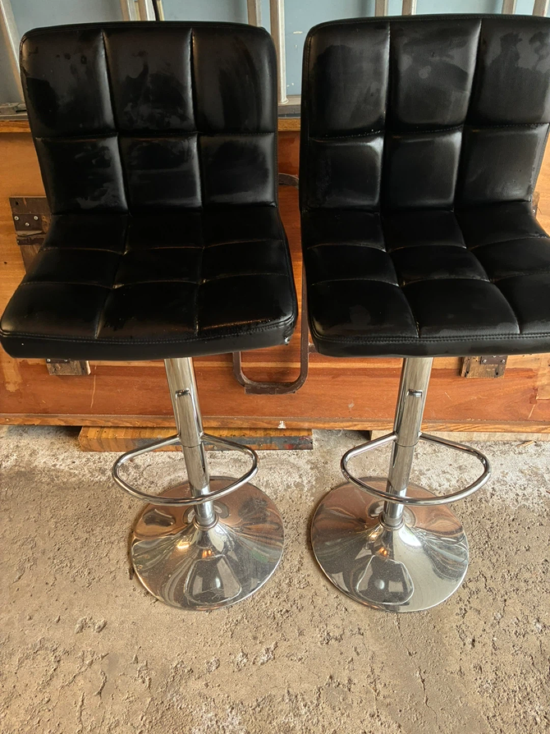 Set of 2 Black Faux Leather Adjustable Bar Stools