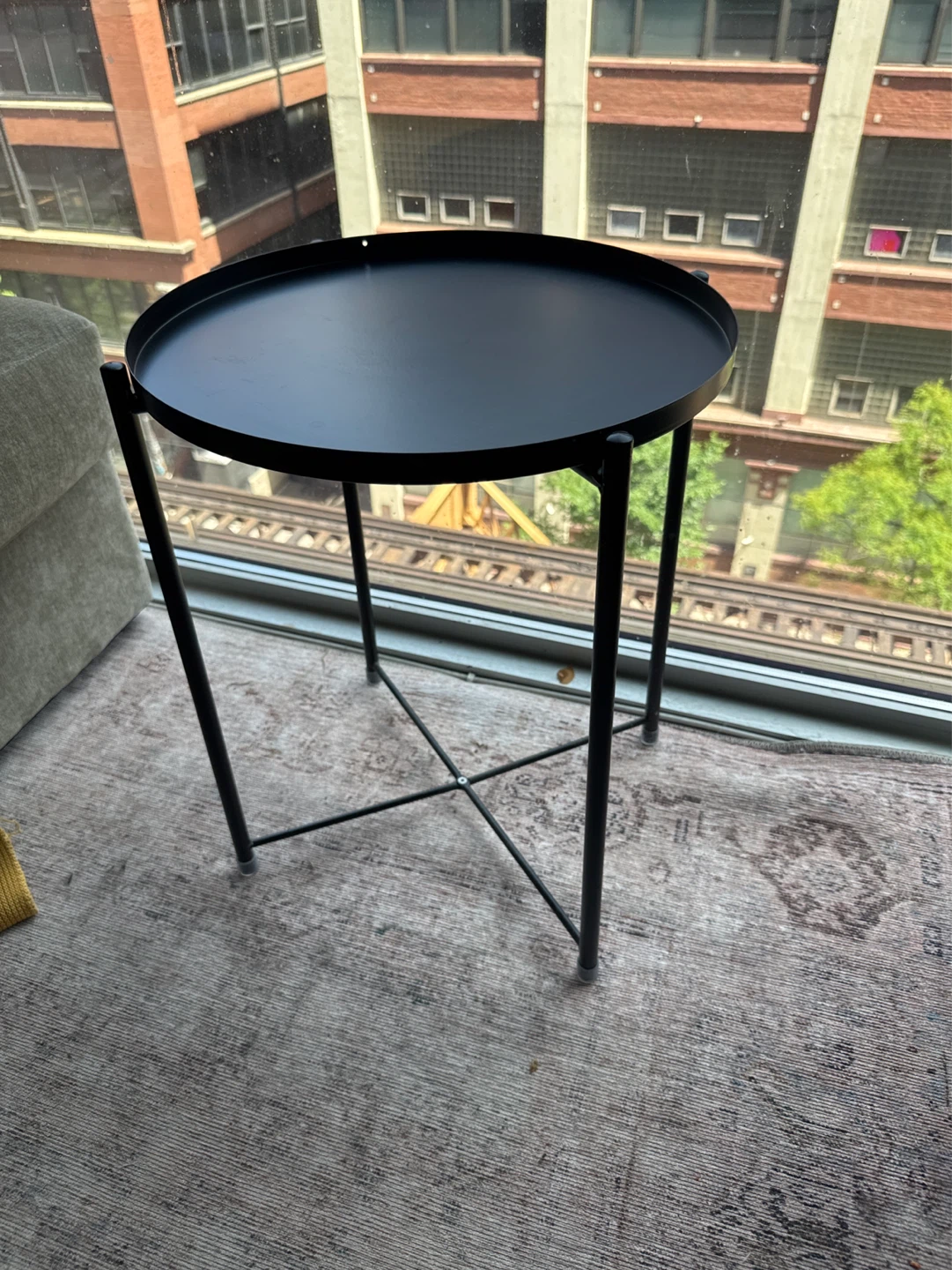 Black Metal Round Tray Table