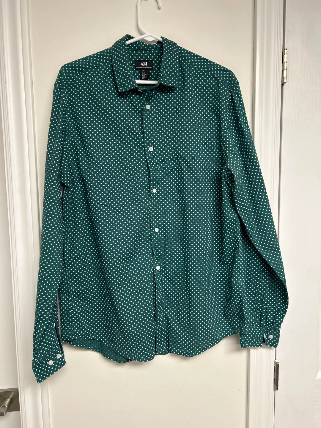 H&M Men's Green Polka Dot Button-Up Shirt - Size Medium
