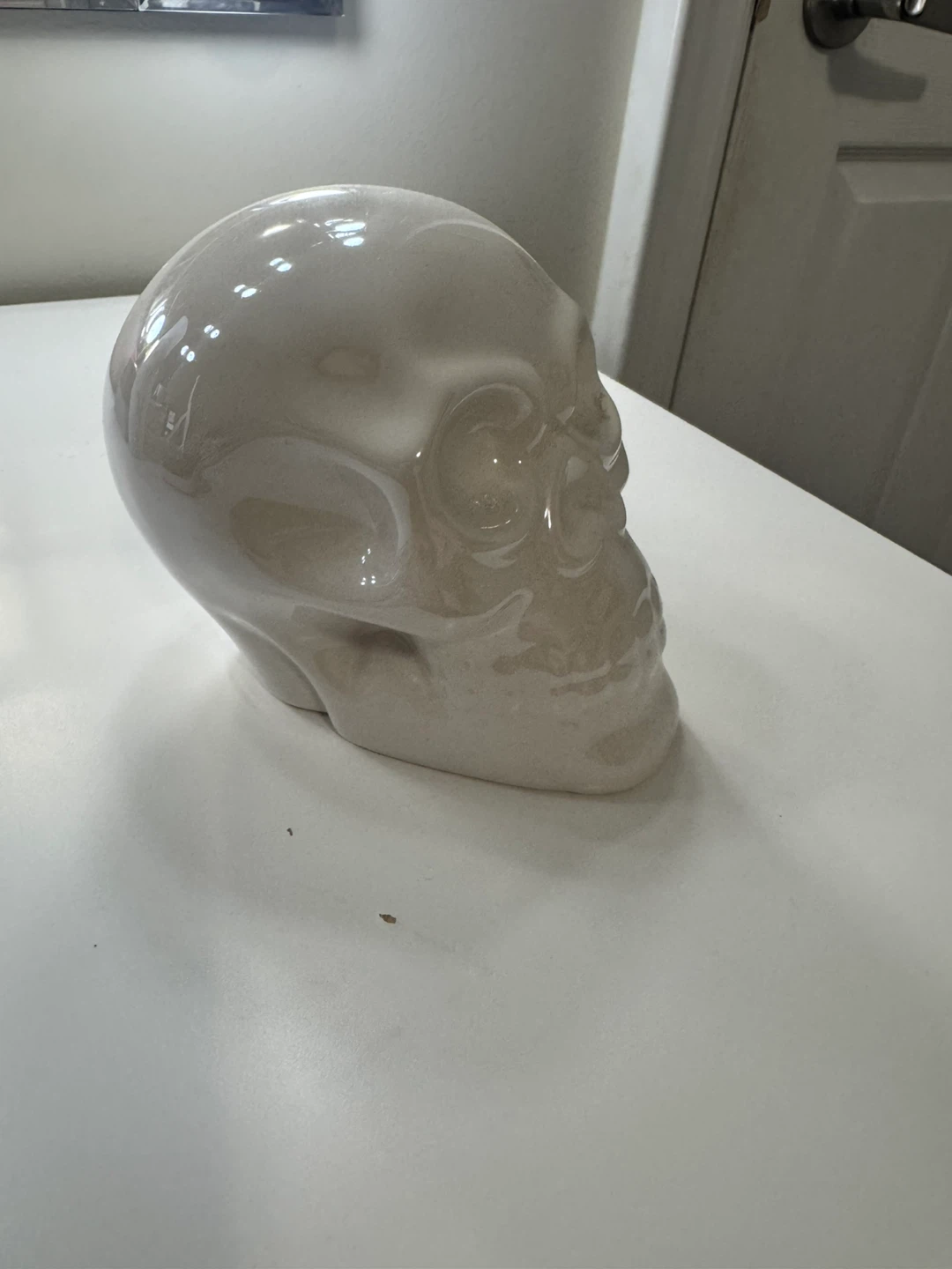 Ceramic Skull Figurine - photo 2