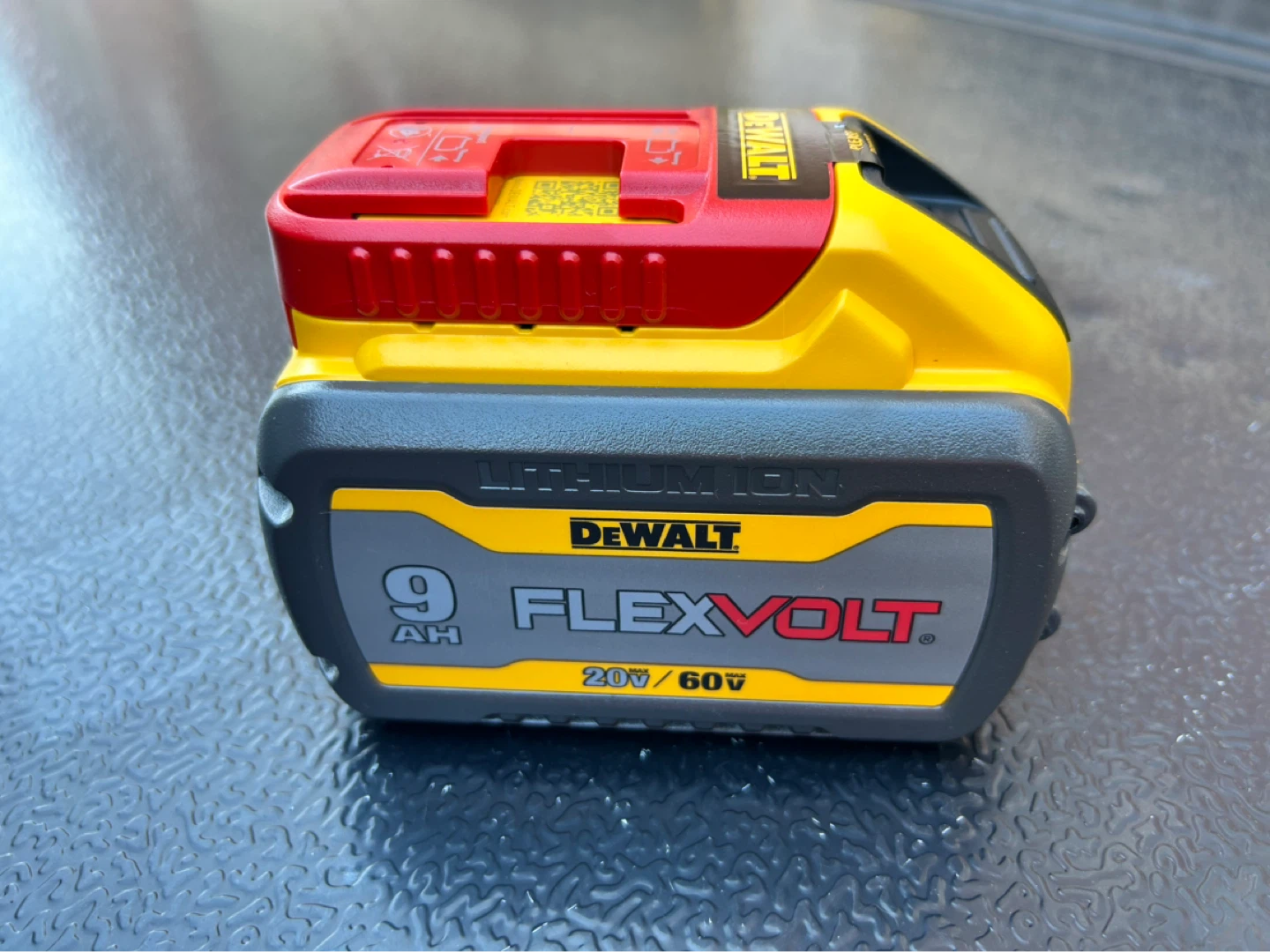 BRAND NEW DEWALT FLEXVOLT 9ah BATTERIES- 2 available