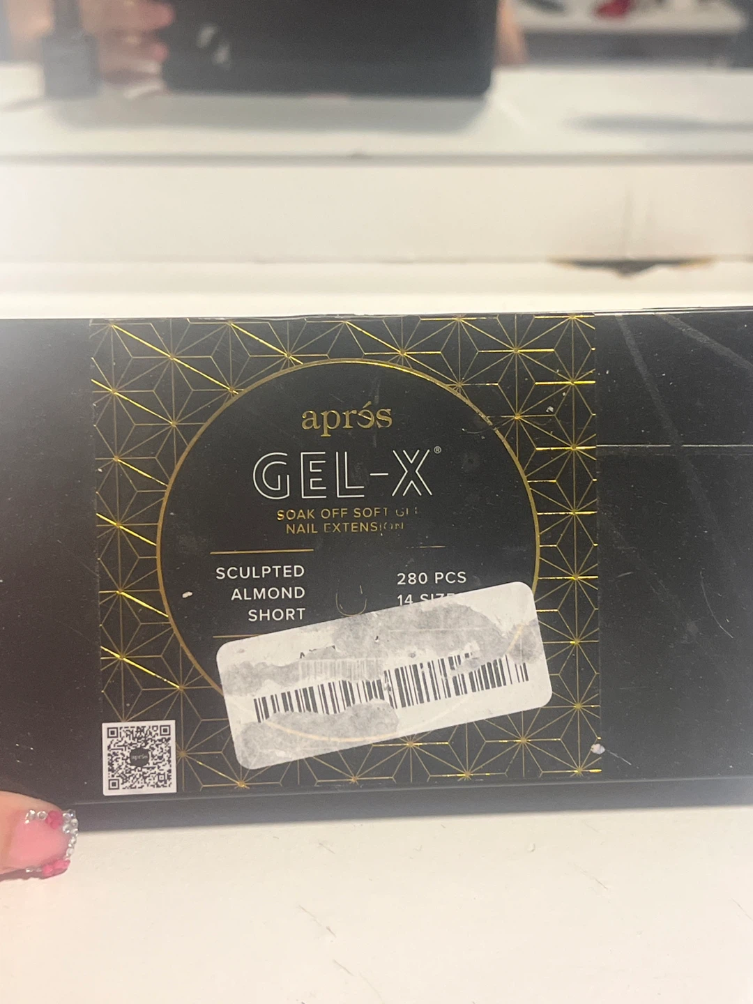 Aprés Gel-X Sculpted Almond Short Nail Extensions Kit