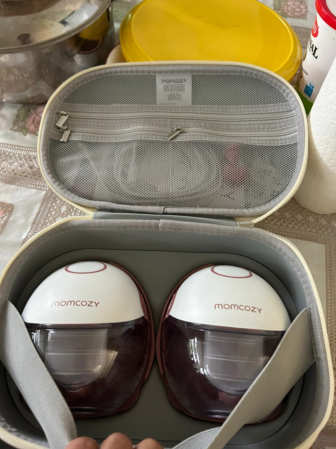 Momcozy Mobile Style Hands-Free Breast Pumps - photo 2