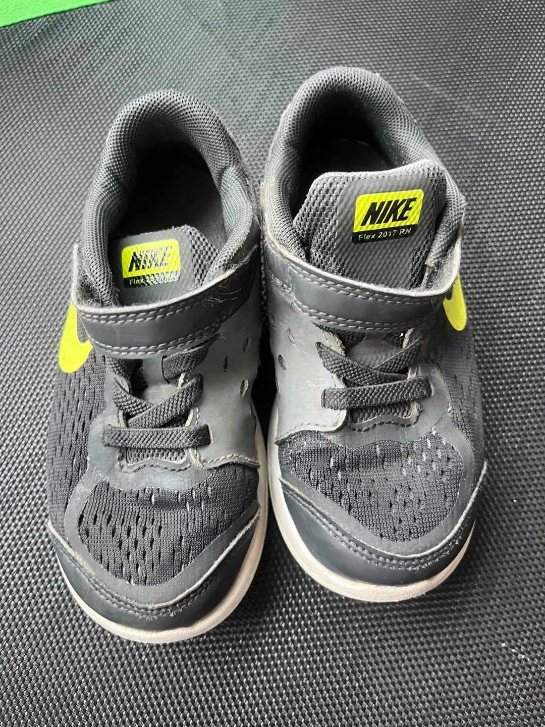 Nike Flex Toddler running Shoes -size 10C grey - photo 2
