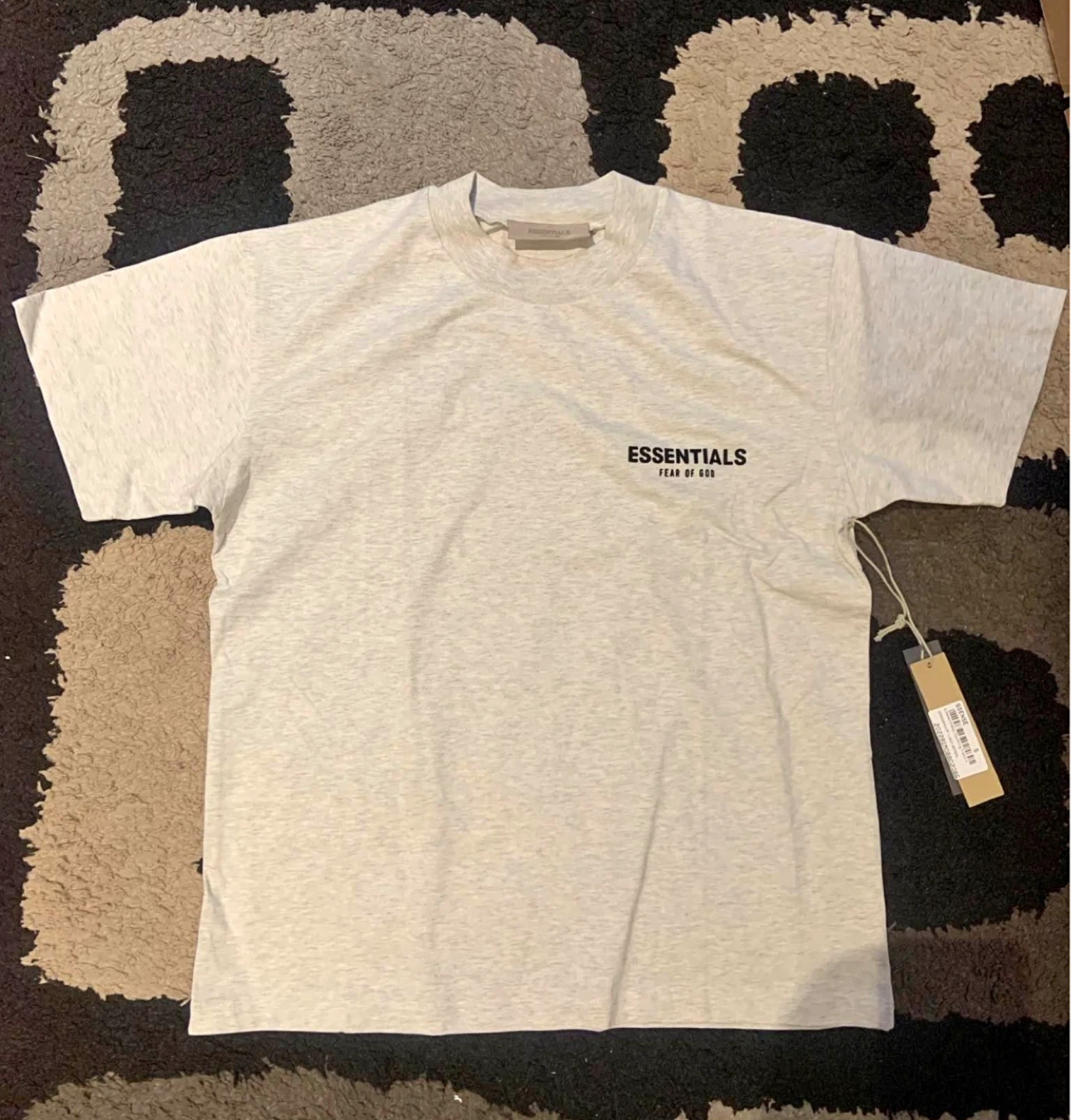 ESSENTIALS T-Shirt and Shorts Set - photo 3