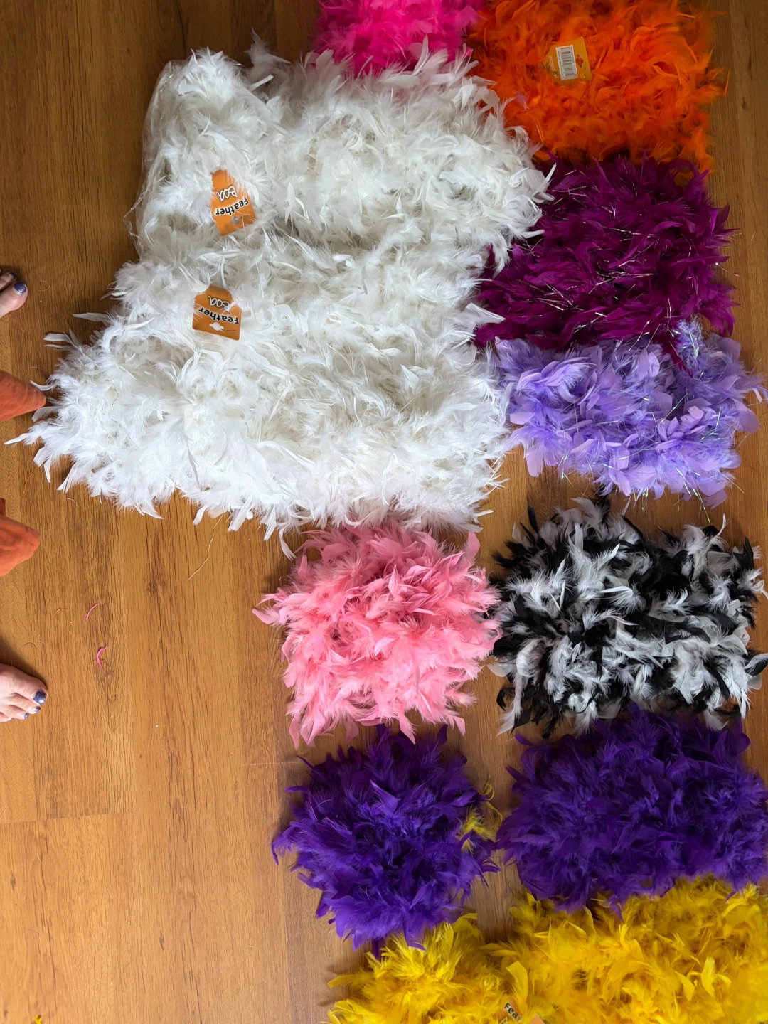 Feather Boas 30 Pom Pom tassels 3 wigs 3 - photo 2