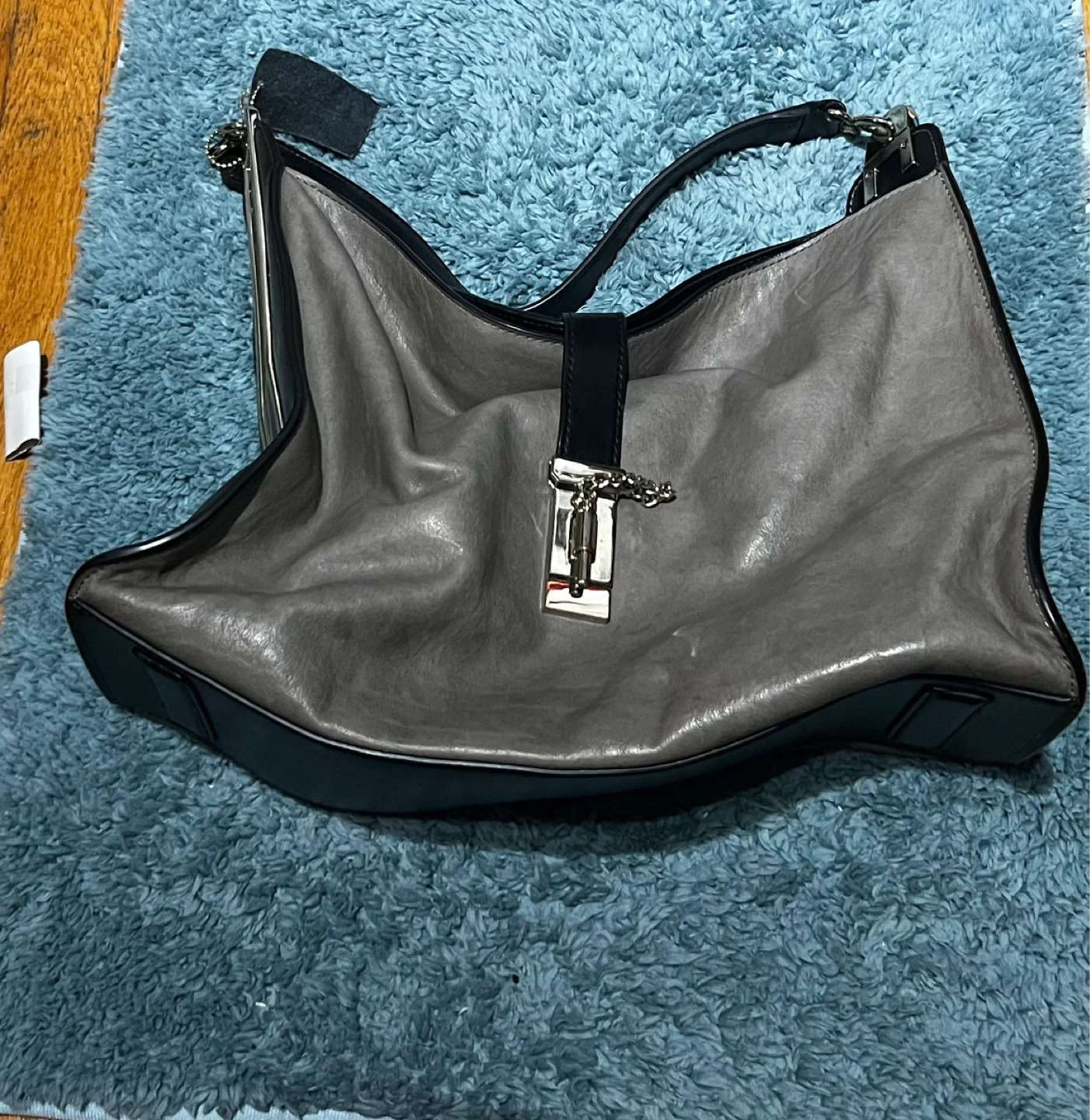 Danier Leather Shoulder Bag - photo 2
