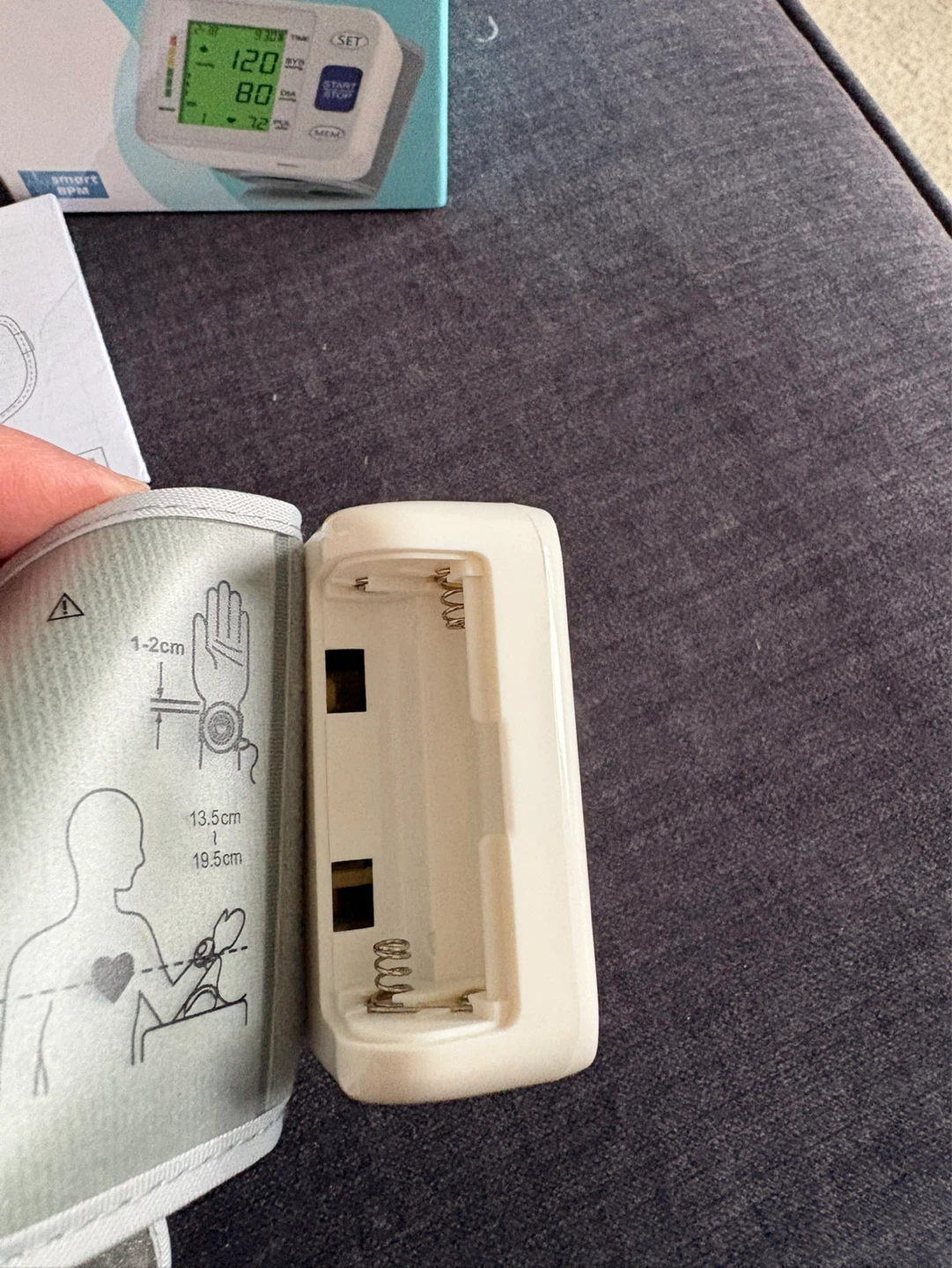 Digital Wrist Blood Pressure Monitor with Memory Function - photo 4
