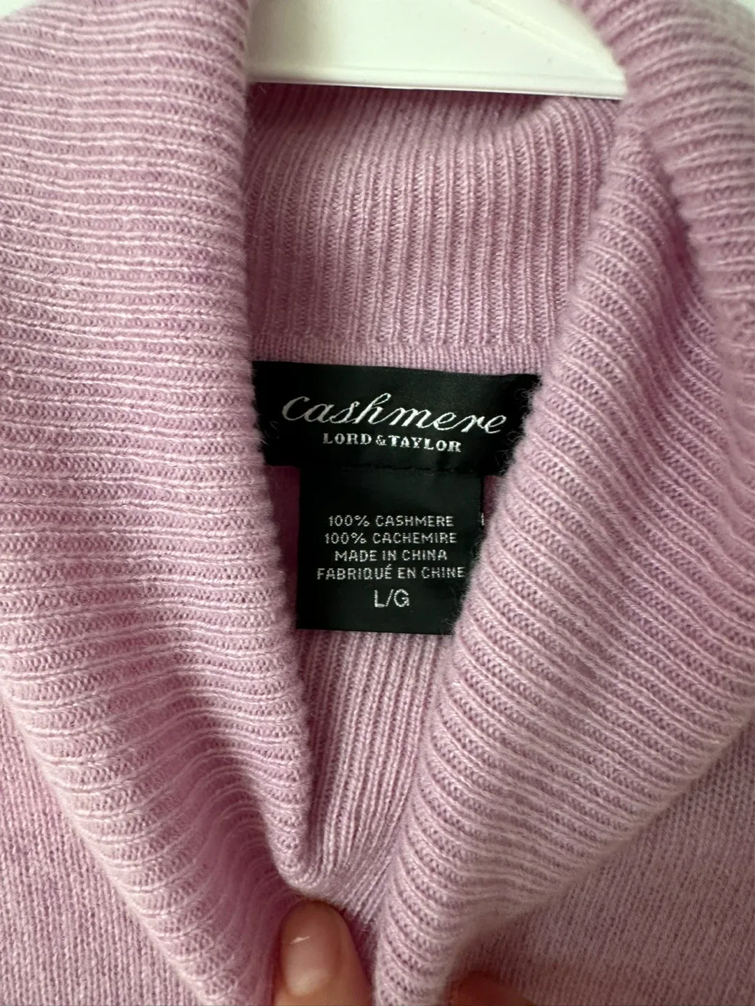 100% CASHMERE Lord & Taylor Turtleneck - L/G (fits small) - photo 4
