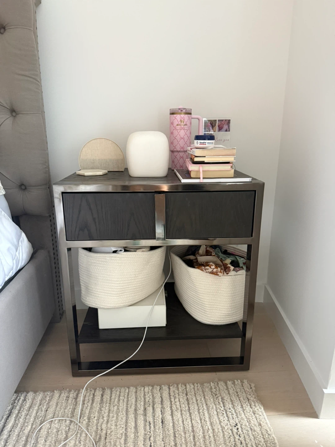 Modern Nightstand with Storage - photo 4