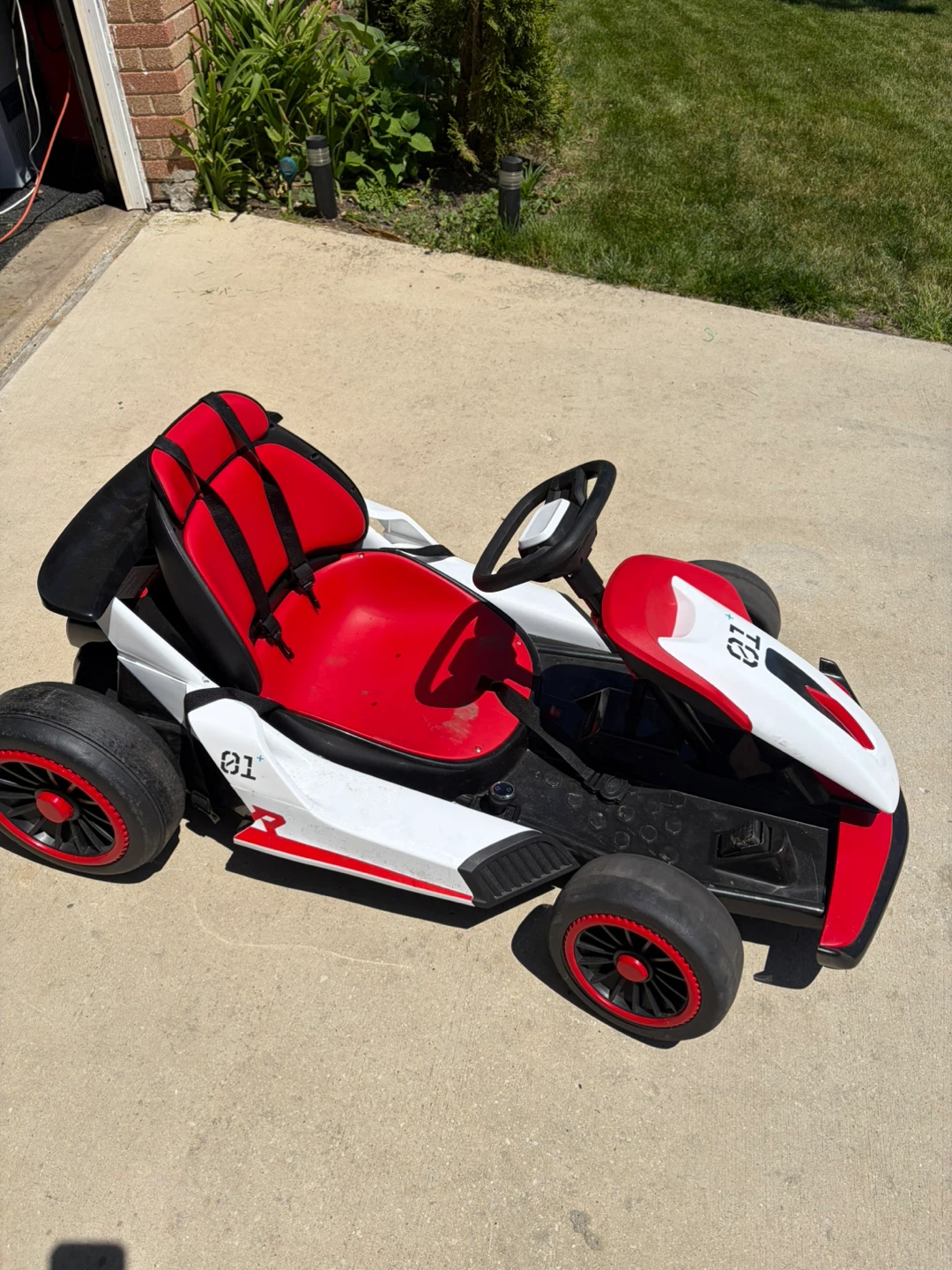 Kids Ride-On Go Kart - Red and White - photo 3