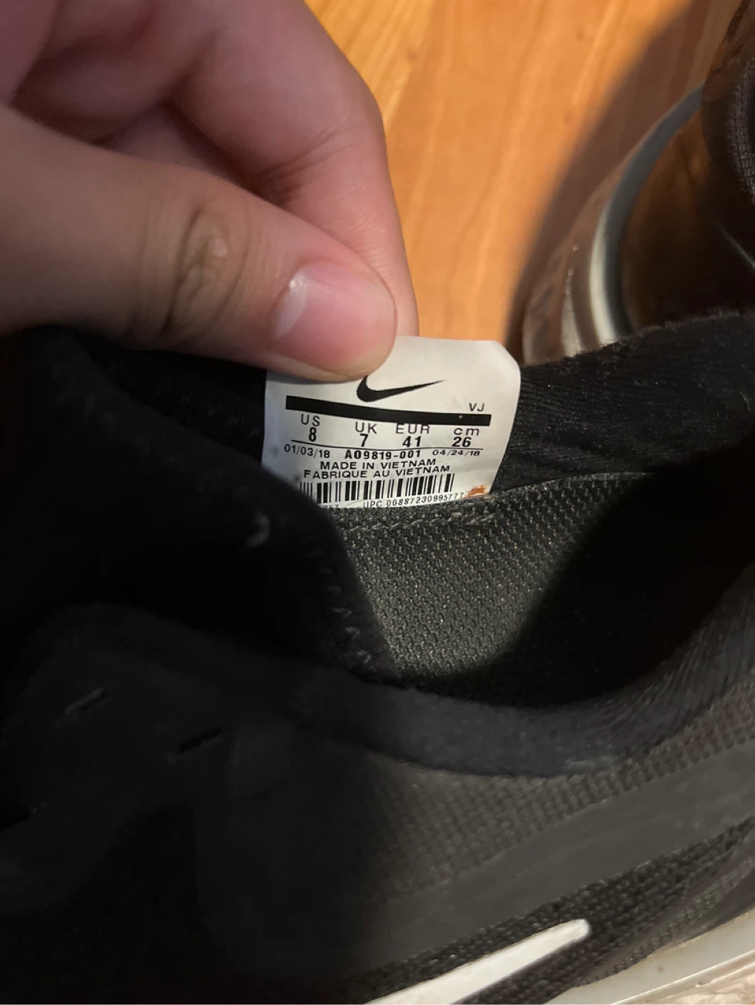 Nike Shoes Size 8 US - photo 2