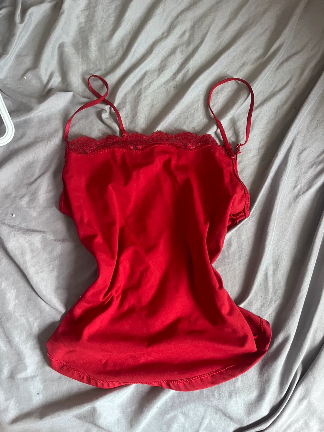Débardeur rouge en dentelle - photo 2