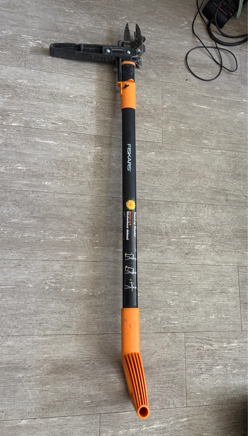 Fiskars Stand-Up Weeder